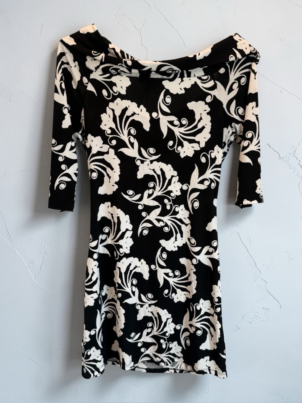 WHBM Black White Floral Dress XS 3/4 Sleeve Mini Stretch Career Chic - Picture 4 of 12